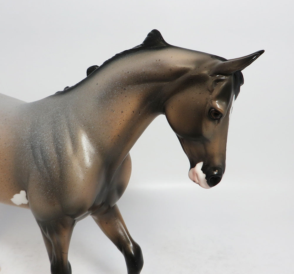 HANSON-LE-4 ROAN PAINT THOROUGHBRED MODEL HORSE BY DAWN QUICK SUPER BOWL 2018