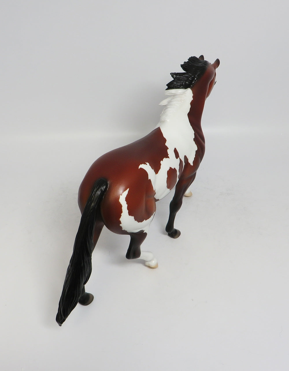 UPTOWN GIRL-LE-3 BAY PAINT PONY MODEL HORSE SUPER BOWL SALE 2018