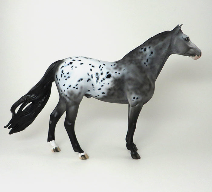 APPALOOSA MODEL HORSE