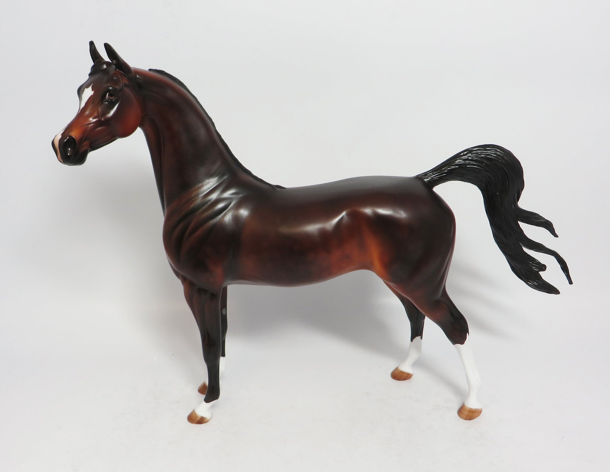 THE QUIET MAN-OOAK BAY ARABIAN MODEL HORSE SUPER BOWL SALE BY CARRIE KELLER 2018