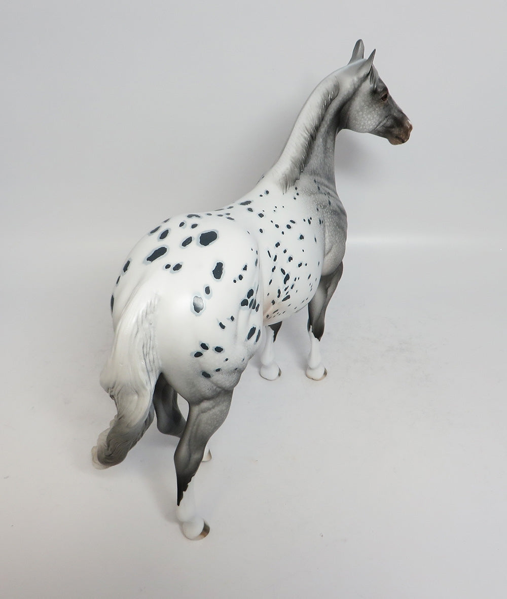 EIGHT BALL-LE-7 GREY APPALOOSA ISH MODEL HORSE SUPER BOWL SALE 2018