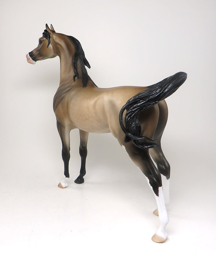 ARABIAN MODEL HORSE