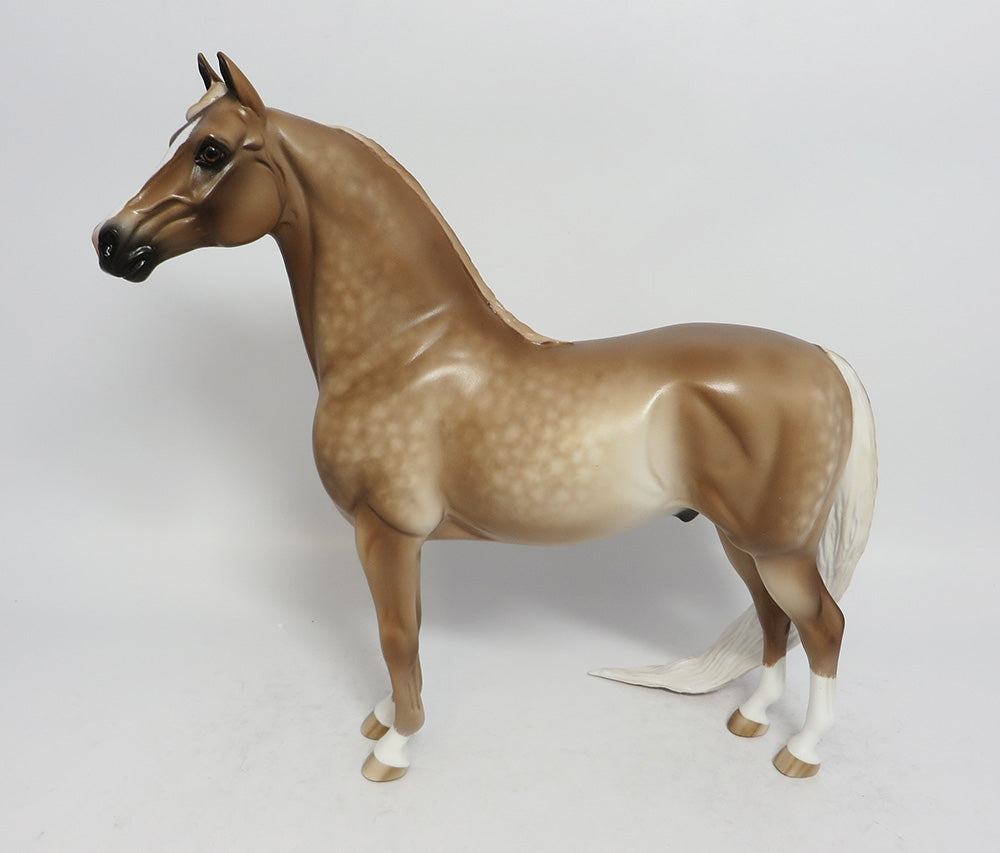 KUHSTER-OOAK CREAMY SORREL MORGAN MODEL HORSE BY SHERYL LEISURE