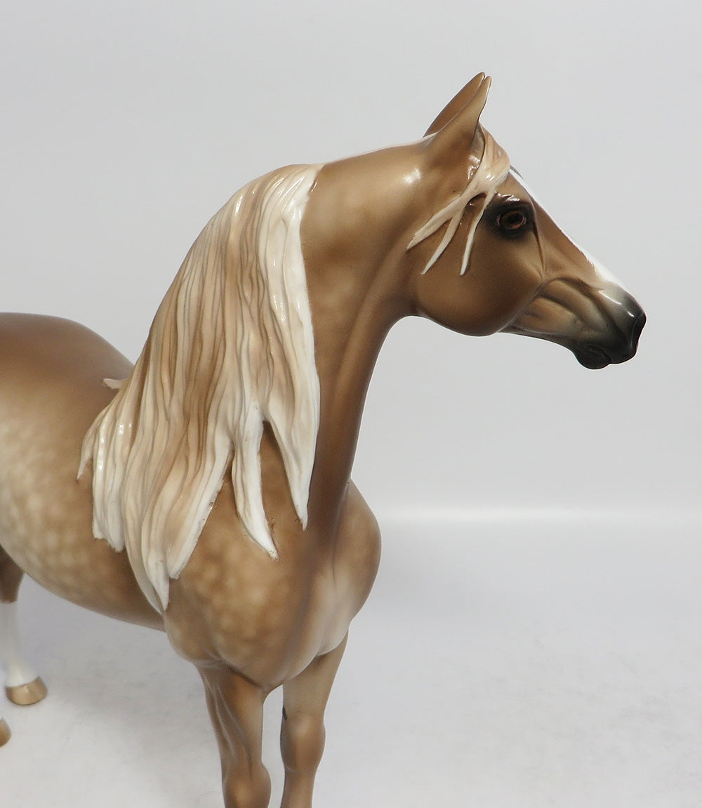 KUHSTER-OOAK CREAMY SORREL MORGAN MODEL HORSE BY SHERYL LEISURE