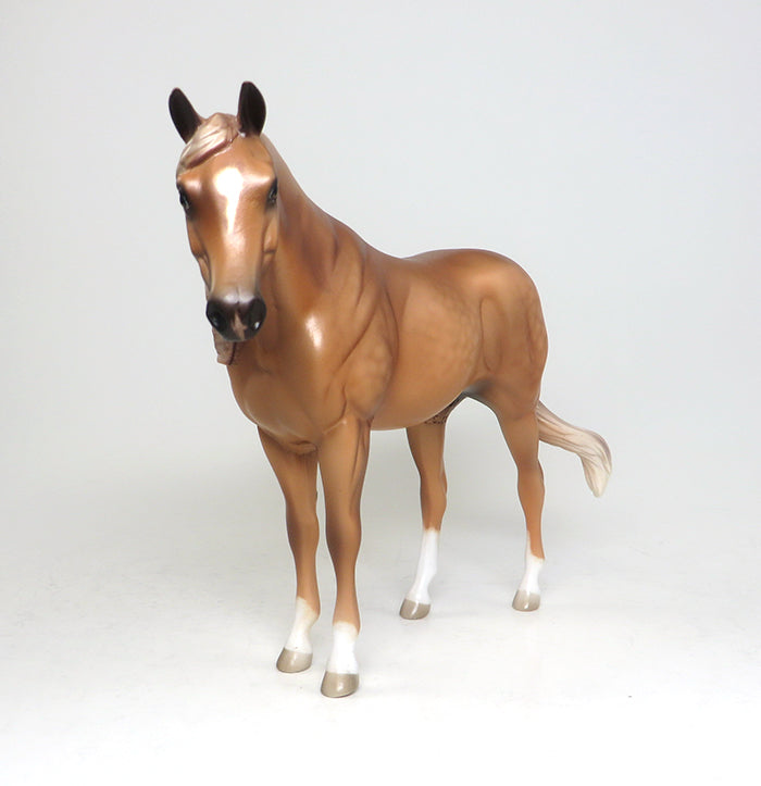 PEBBLES MODEL HORSE