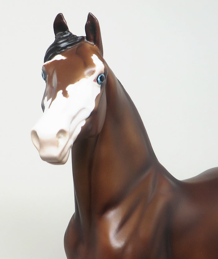 REGAL HEART- OOAK BAY MORGAN MODEL HORSE 3/8