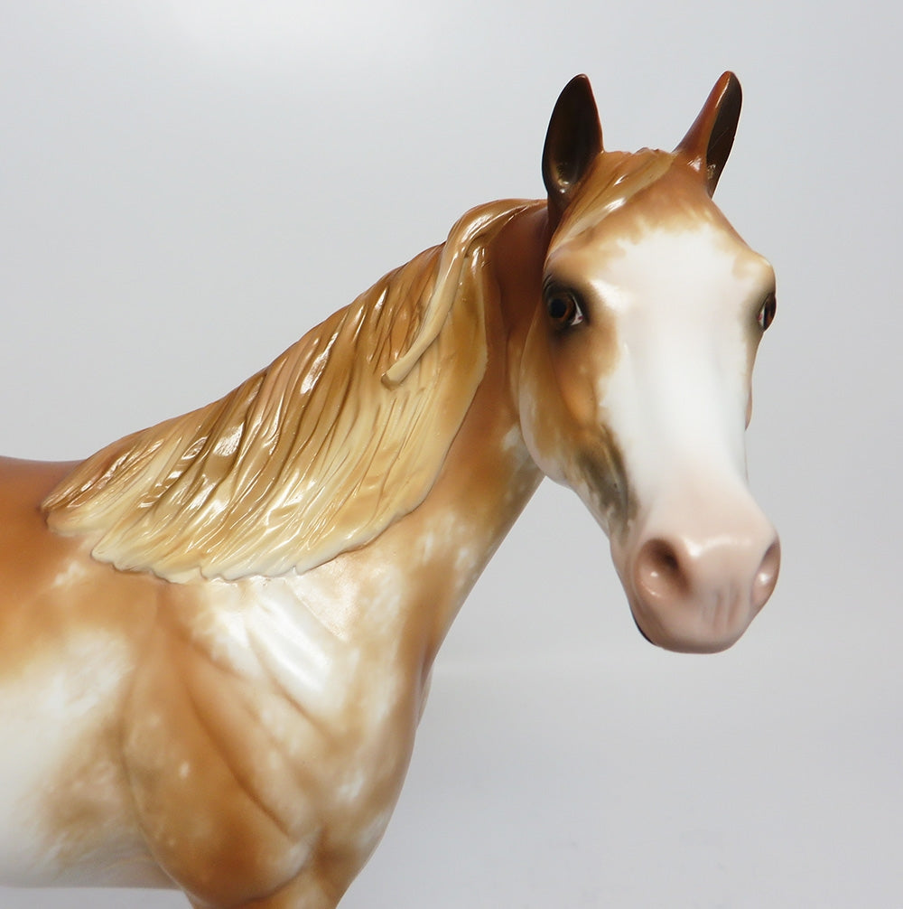 DREAM WORKS-OOAK CHESTNUT SABINO ISH MODEL HORSE BY SHERYL LEISURE CUSTOMIZED BY ASHLEY EQ 2017