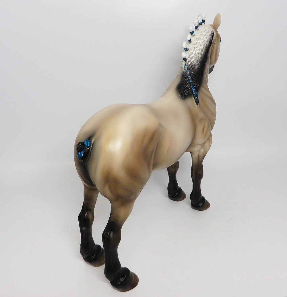 DUKE-OOAK PALE BUCKSKIN STANDING DRAFTER MODEL HORSE 7/27/17