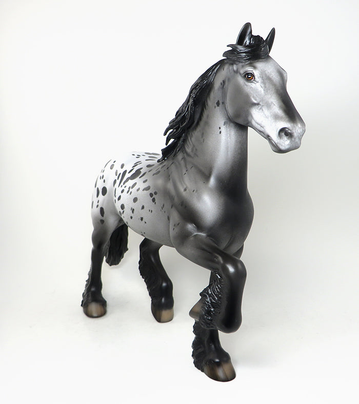 marquee trotting drafter model horse