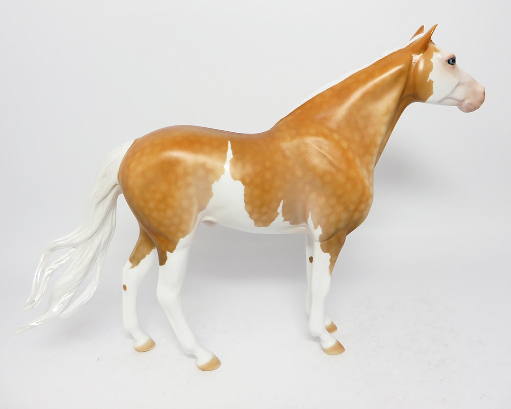 GOLDEN HAMMER-OOAK DAPPLE PALOMINO SPANISH MUSTANG MODEL HORSE 8/2/17