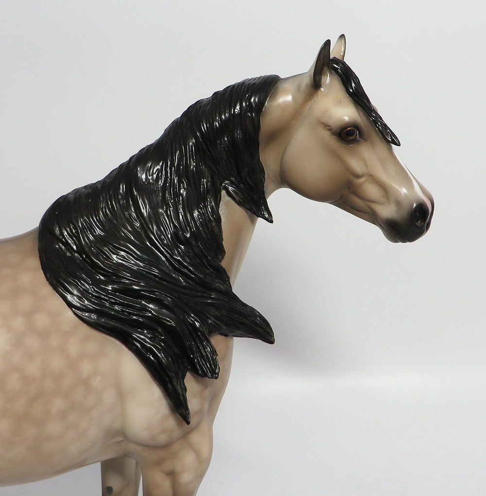 GABLE-OOAK STAR DAPPLE ISH MODEL HORSE BY SHERYL LEISURE 3/27/18