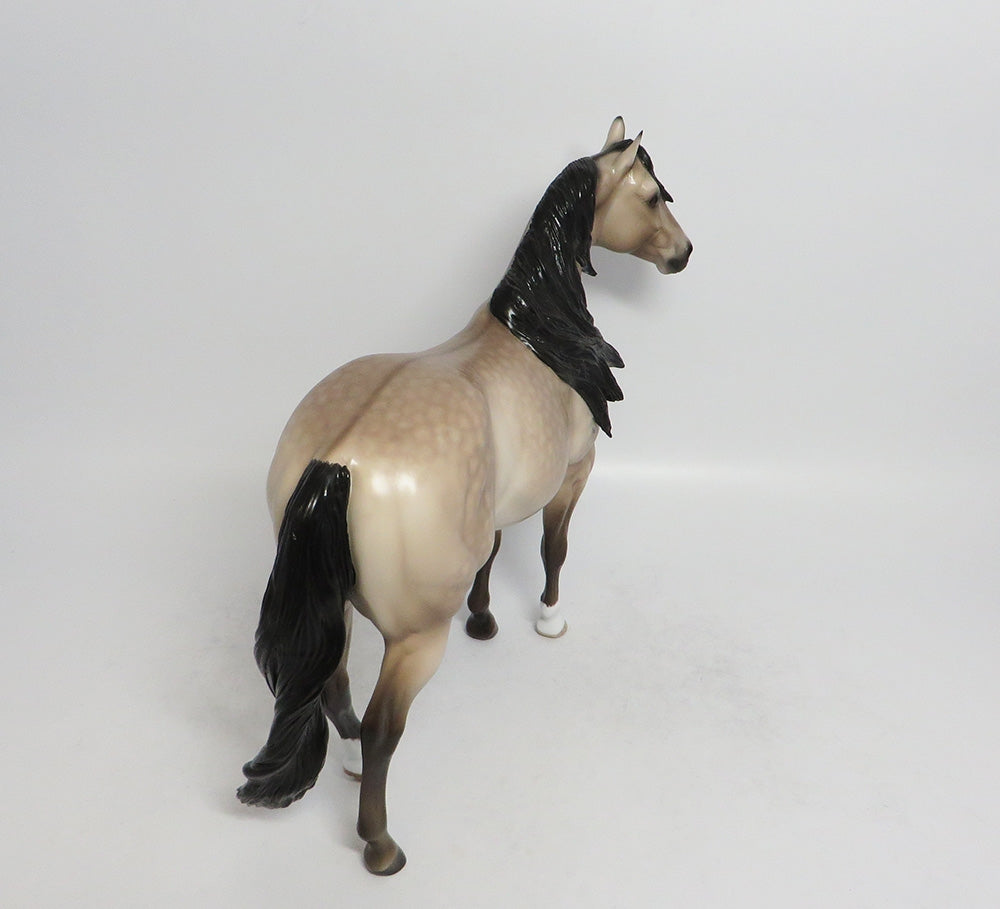 GABLE-OOAK STAR DAPPLE ISH MODEL HORSE BY SHERYL LEISURE 3/27/18