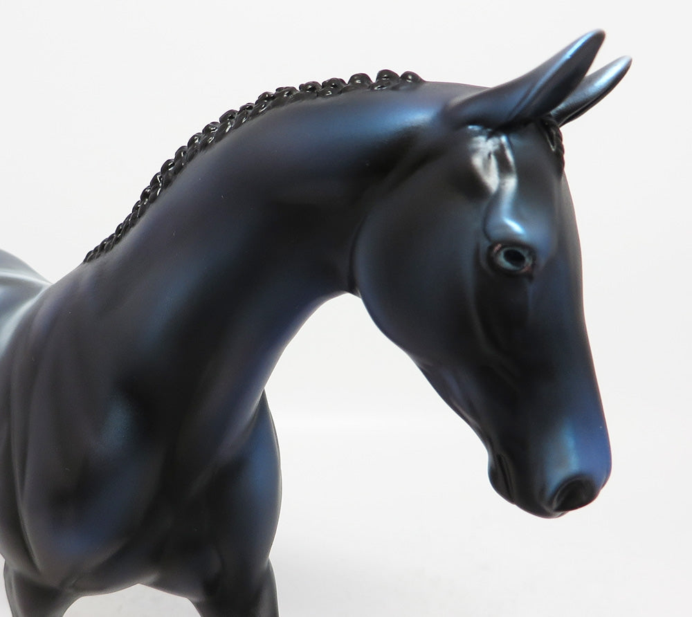 English Braided Mane