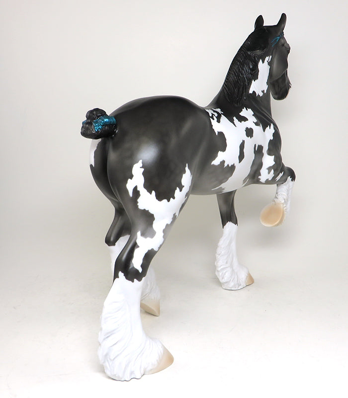 CABOOSE-DARK DAPPLE GREY PAINT TROTTING DRAFTER MODEL HORSE 3/31