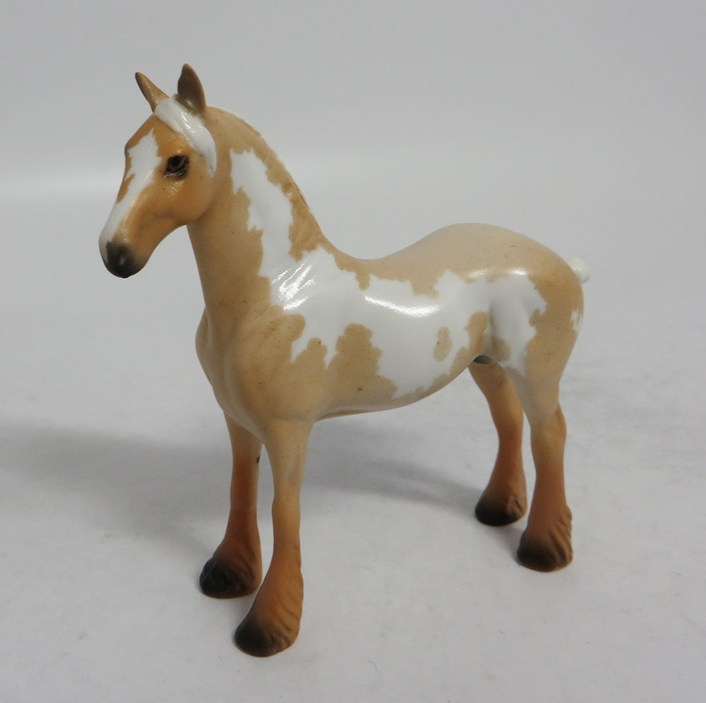 DIZZY - OOAK PALOMINO ROAN PINTO DRAFT CHIP EA2018