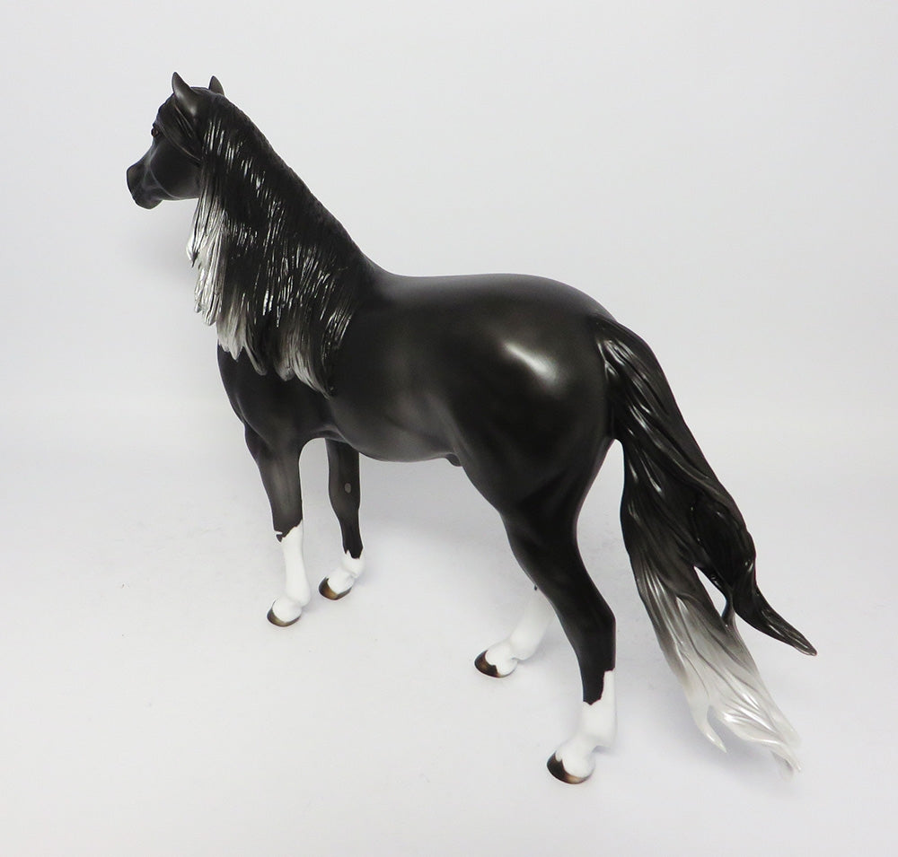 ARIAN-OOAK DAPPLE BLACK GOING GREY SPANISH MUSTANG MODEL HORSE 8/30/17