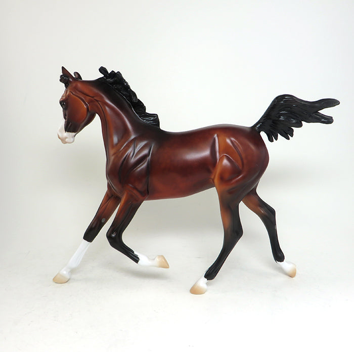 model horse yearling naula