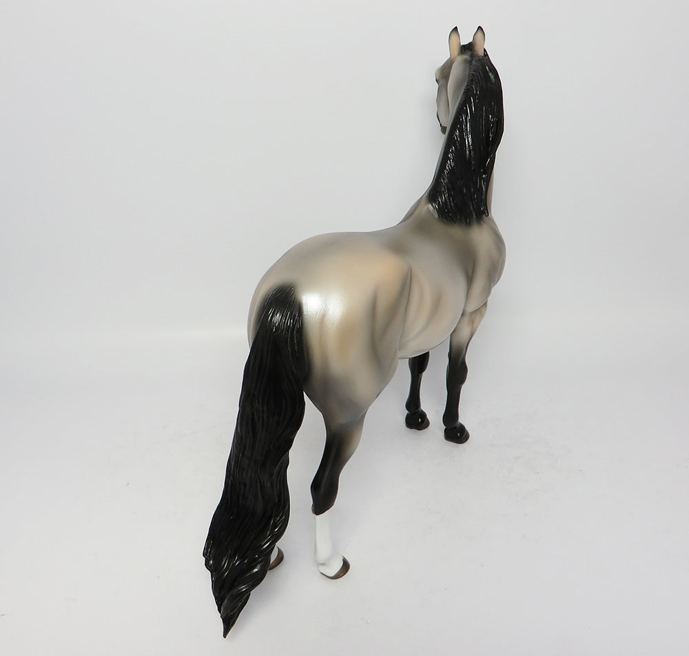 COIN COLLECTOR-OOAK SILVER BUCKSKIN MORGAN MODEL HORSE 9/6/17