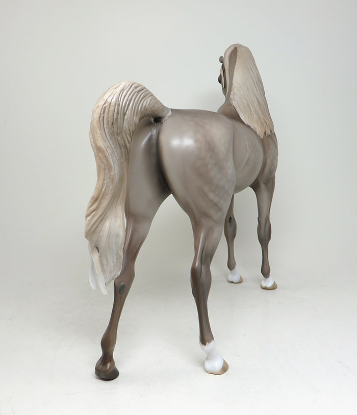 arabian going grey kiss me once