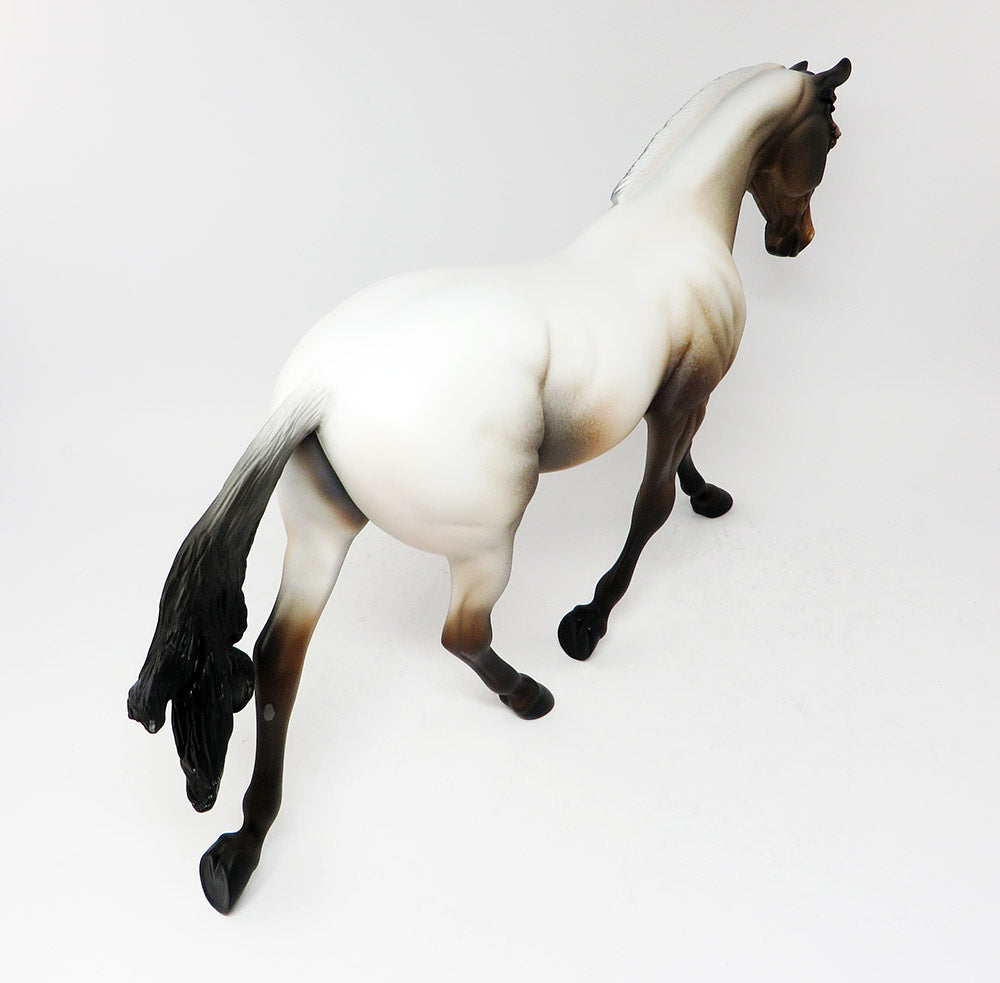 JEAN-OOAK BAY FEW SPOT APPALOOSA PALOUSE MODEL HORSE 3/17/17