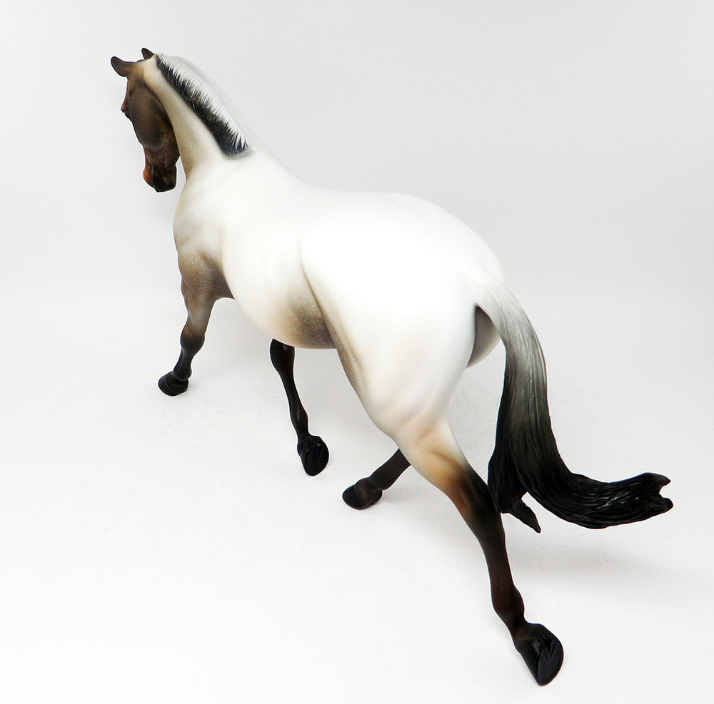 JEAN-OOAK BAY FEW SPOT APPALOOSA PALOUSE MODEL HORSE 3/17/17