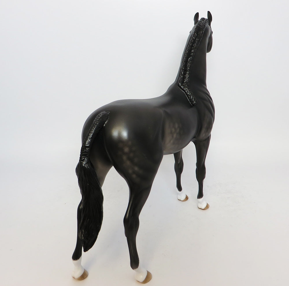 CHIVES~OOAK DAPPLE BLACK BRAIDED MANE AND TAIL ARABIAN MODEL HORSE 9/15/17