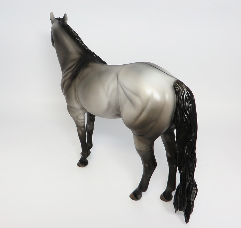 COUNTRY BUMPKIN~OOAK GRULLA ISH MODEL HORSE BY DAWN QUICK 10/19/17