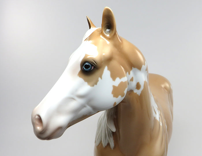 PETER PAN PALOMINO PAINT ISH MODEL HORSE EQ 2016 7/28