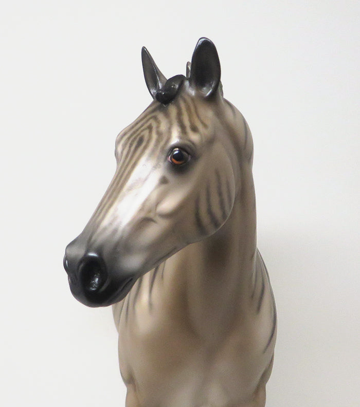 ISH MODEL HORSE