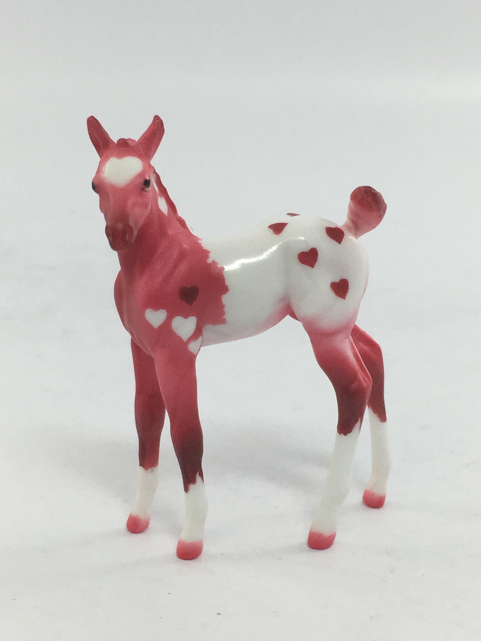 SCARLET VALETINE DECORATOR PATTERN CHIP OF CHOICE