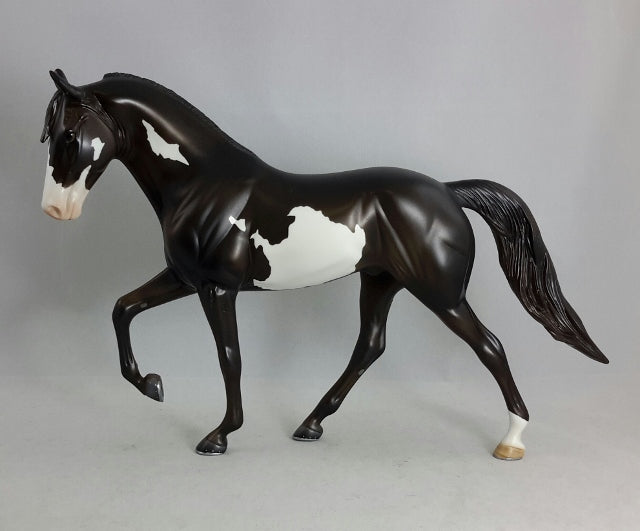 MR. BELIEVE IT OR NOT - Black and White Pinto Tennessee Walker Model Horse