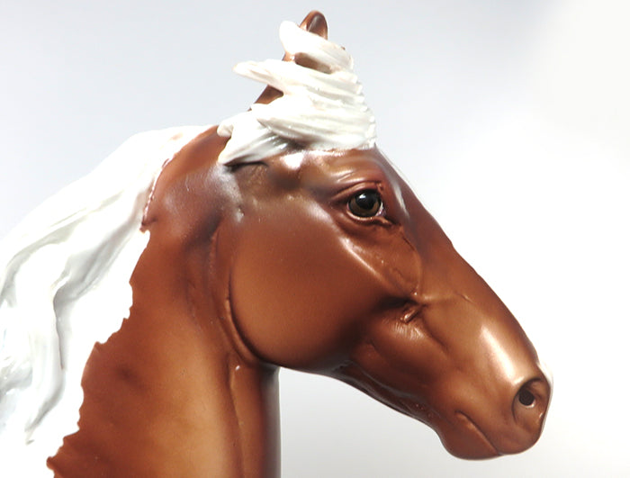 THE GIANT-LE-4 CHESTNUT PAINT TROTTING DRAFTER MODEL HORSE EQ 2016