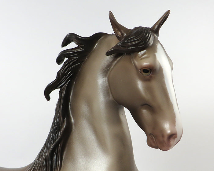 TIKKI-OOAK BLACK CHAMPAGNE SADDLE BRED MODEL HORSE WITH AMBER EYES CUSTOMIZED BY JT & PAINTED BY SHERYL LEISURE 8/25