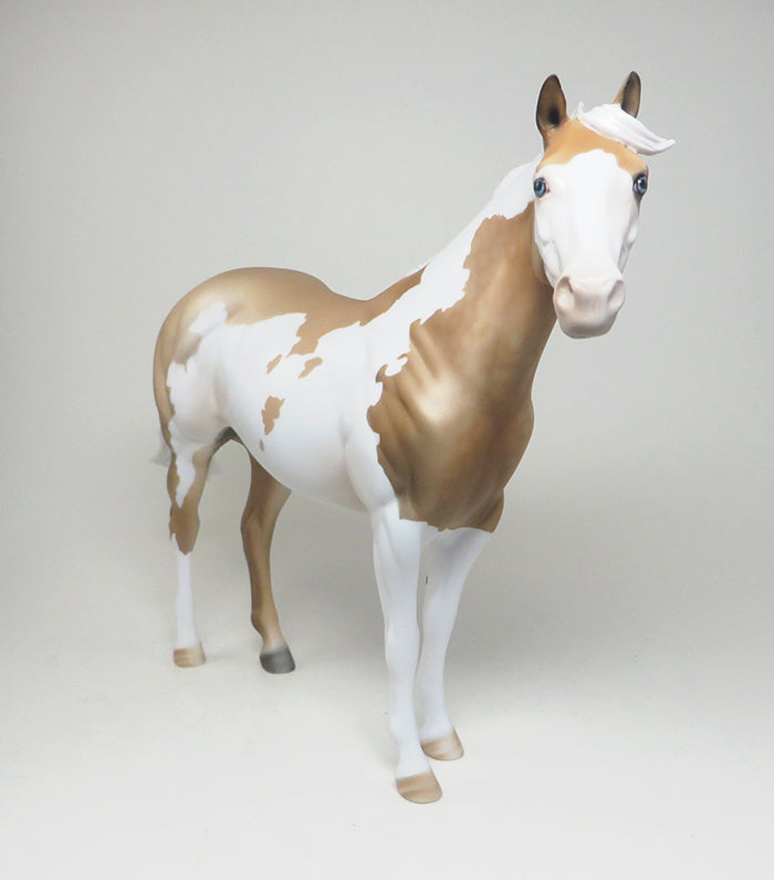 WATCH ME-LE-3 PALOMINO PAINT ISH MODEL HORSE 4/21