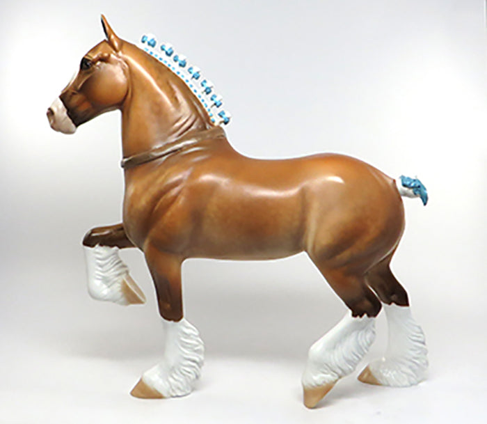 WESLEY-LE-4 SORREL TROTTING DRAFTER MODEL HORSE EQ 2016 7/28