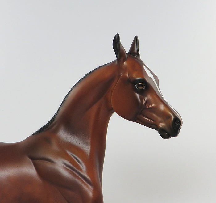 WILLFUL CHILD-LE-5 BAY YEARLING MODEL HORSE EQ 2016 7/28