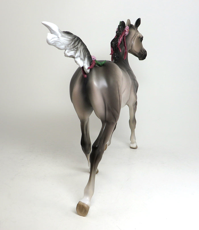 TINY VAL - GREY YEARLING ARABIAN WITH FLOWERS MODEL HORSE by SHERYL LEISURE - 1/22
