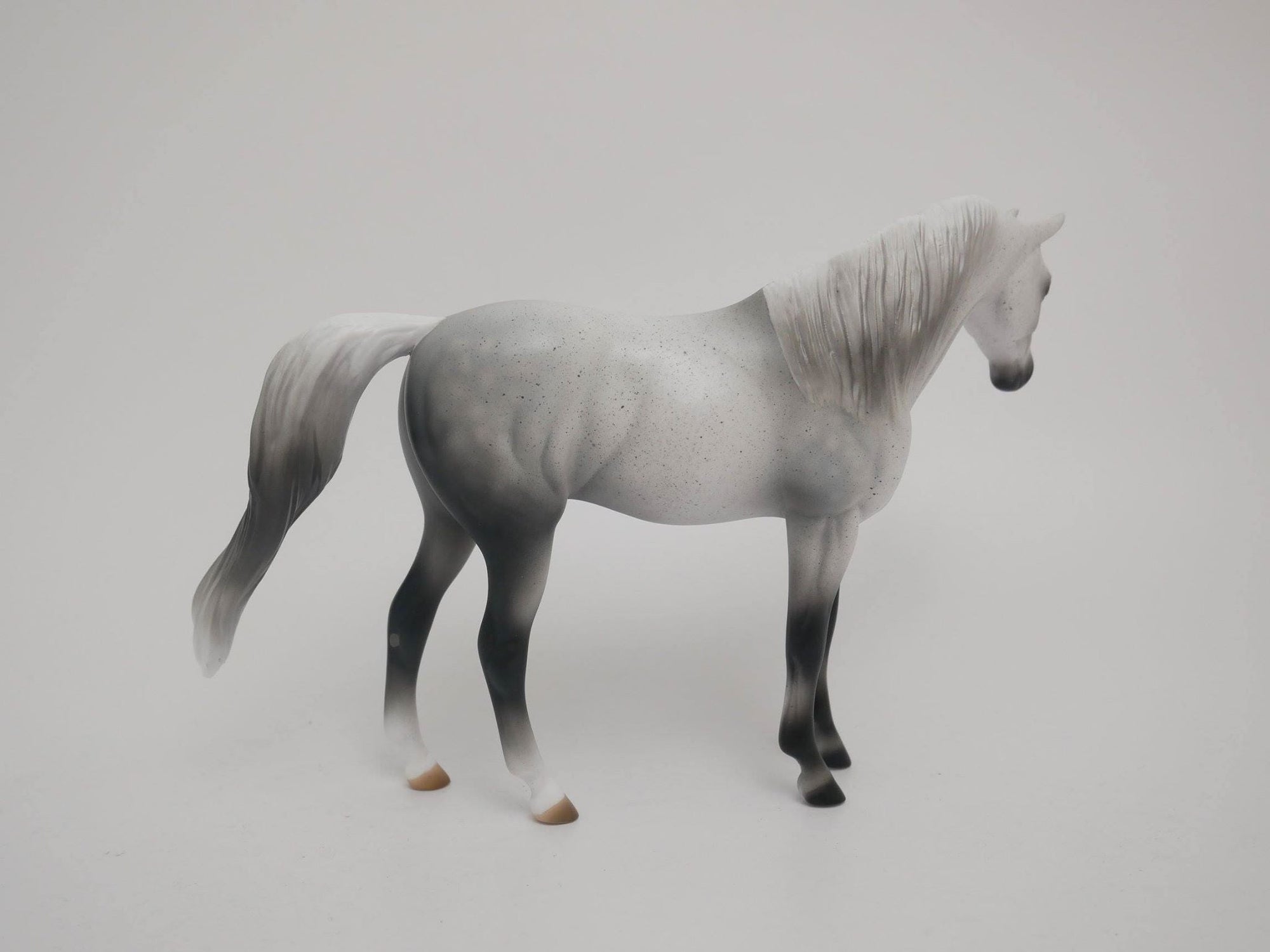 MISTY MOONLIGHT-OOAK LIGHT GREY ARABIAN PEBBLES BY AUDREY DIXON 6/2/20