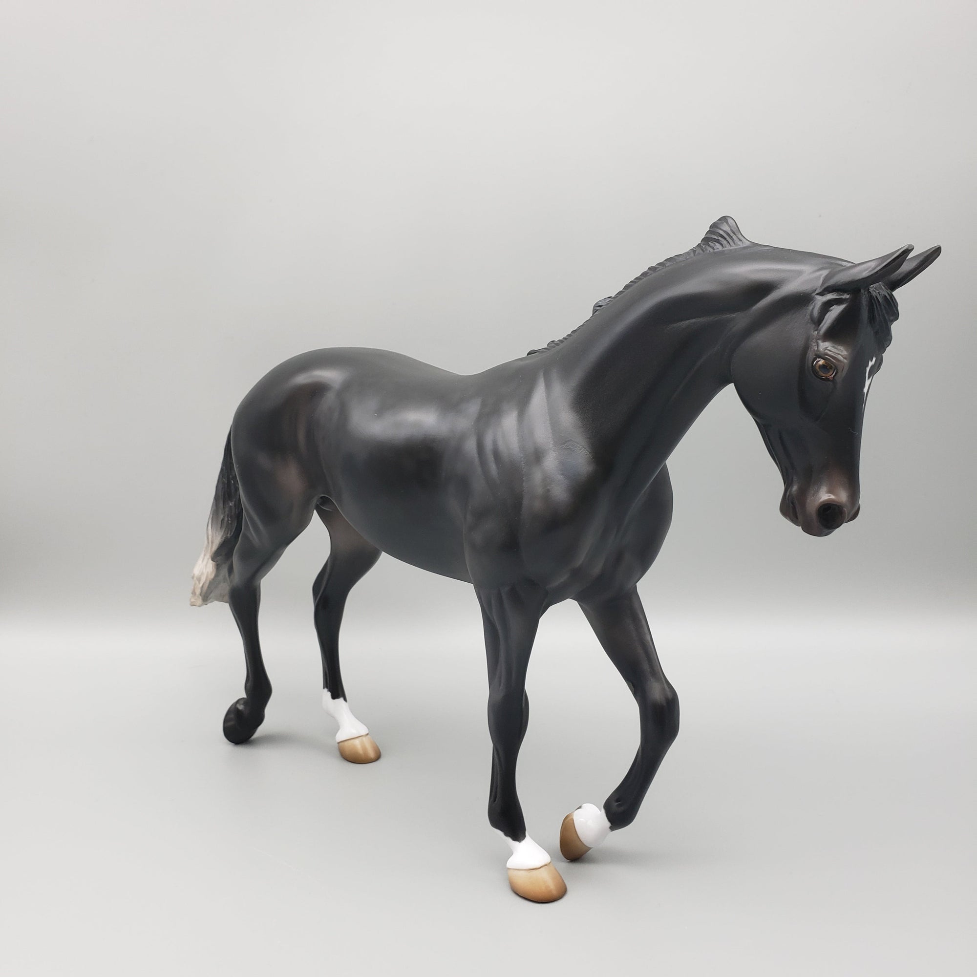 Lincoln - OOAK - Reverse Dapple Chestnut Thoroughbred By Jess Hamill EQ23