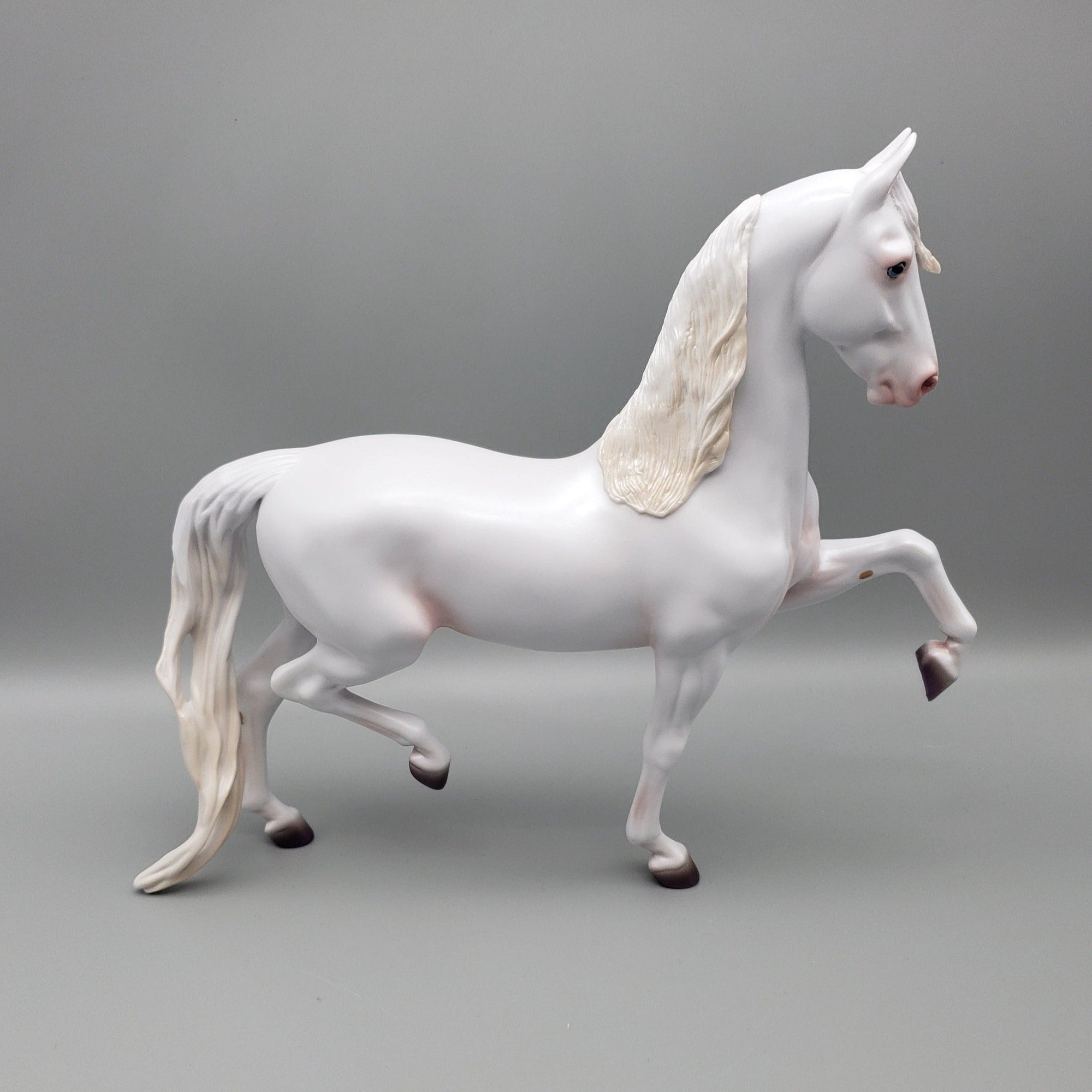 All Dolled Up OOAK Cremello with Show Hooves Saddlebred By Ashley Palmer EQ23