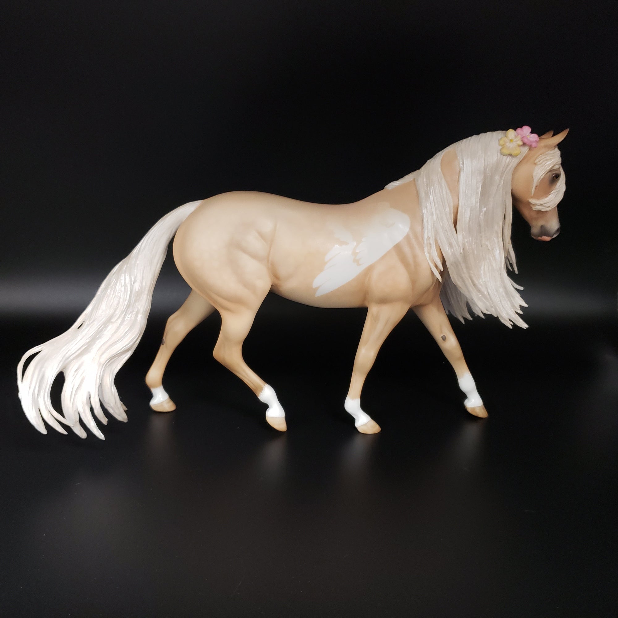 Hui Hou Basket 11 Equilocity 2023 OOAK Palomino Pony By Angela Marleau EQ23