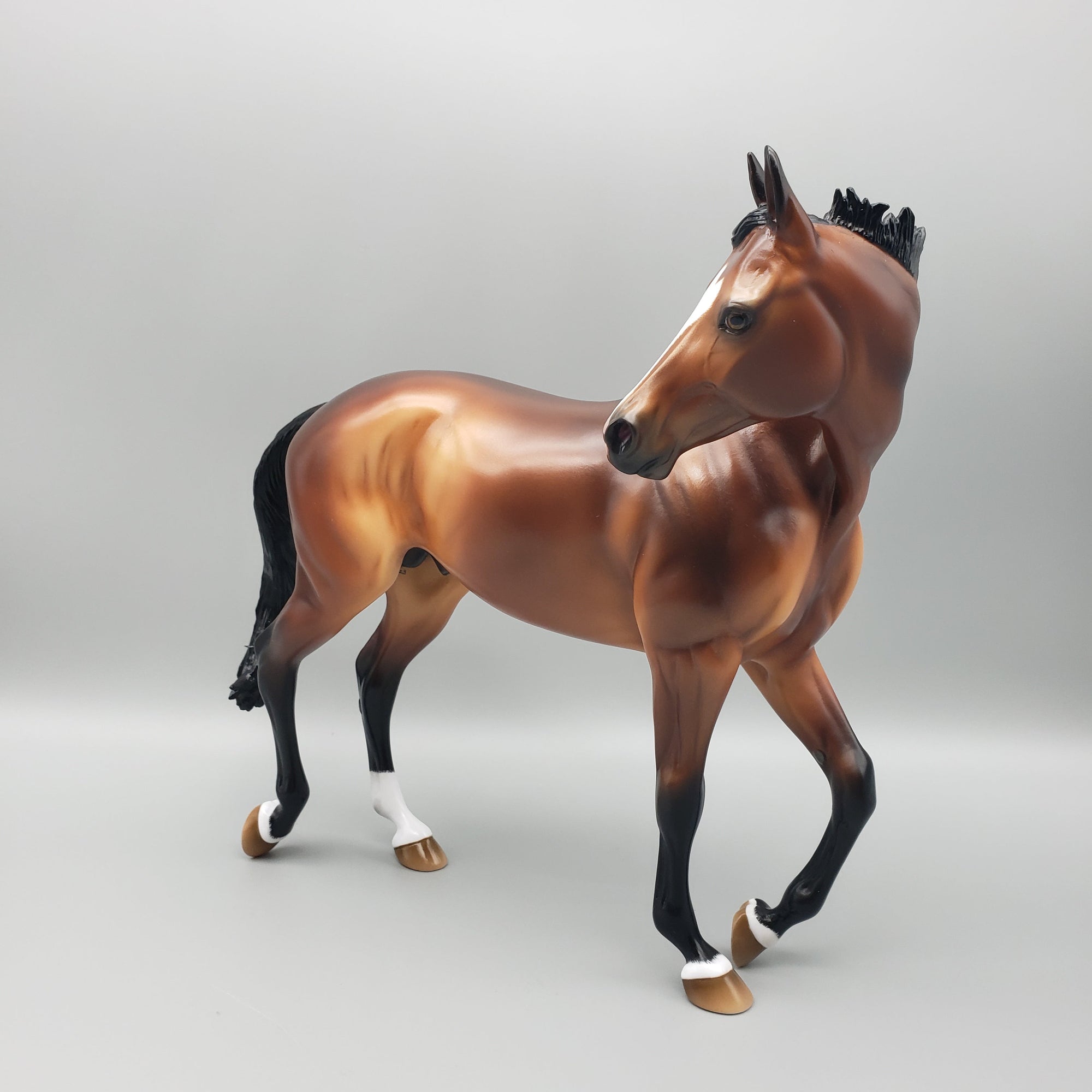 Last Ride Basket 4 Equilocity 2023 - OOAK Bay Thoroughbred By Ashley Palmer EQ23