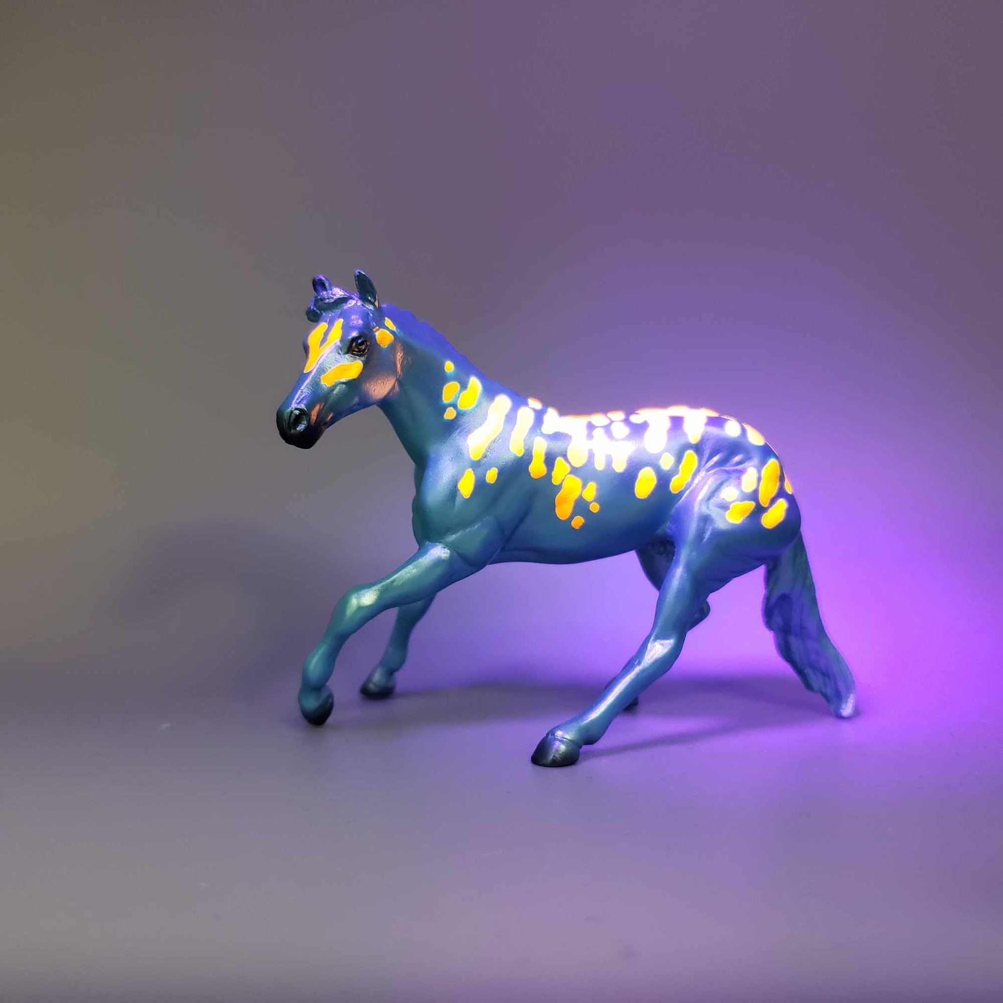 Uphi & Calf OOAK Neon Blue Blacklight Reactive Cutter & Alien Calf Chip LE-30 By Jess Hamill Moonlight Madness 2023 MM23