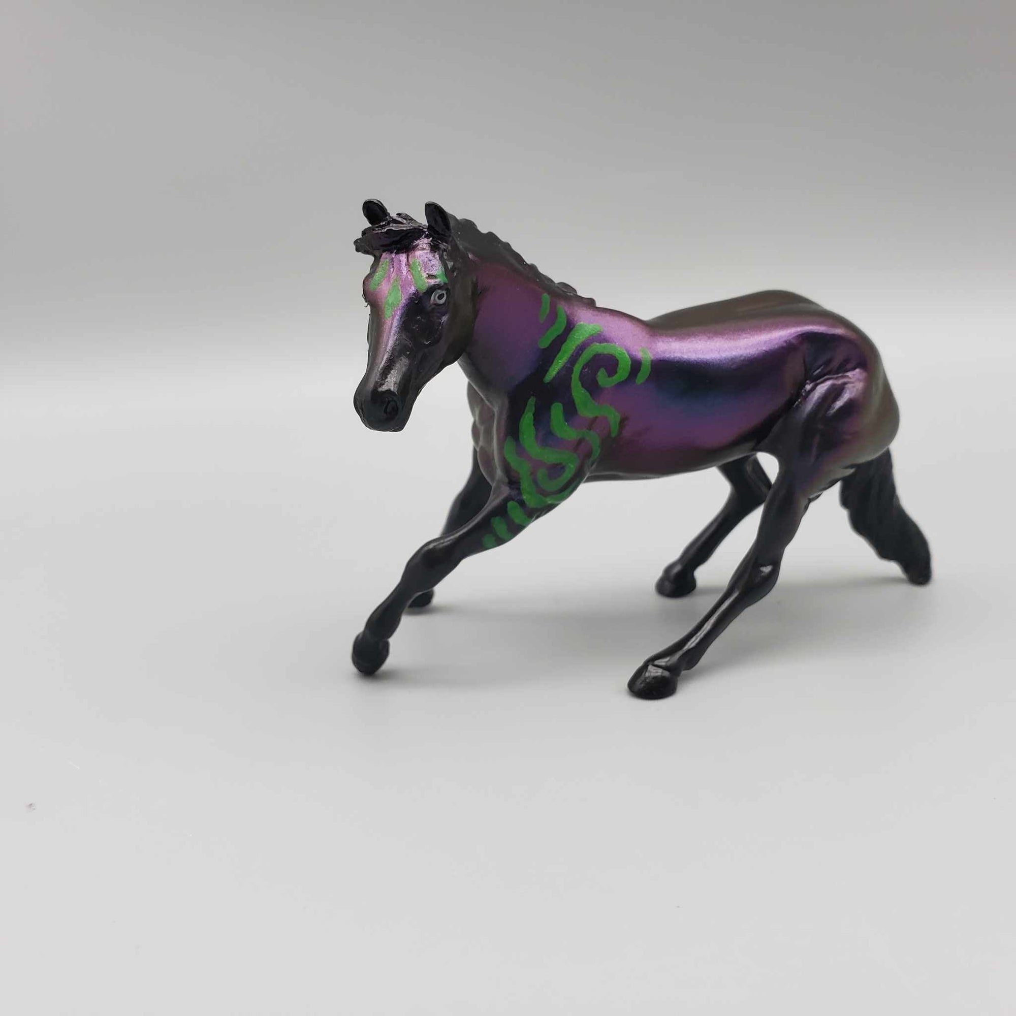 Agvox & Calf OOAK Colorshift Black Blacklight Reactive Cutter & Alien Calf Chip LE-30 By Jess Hamill Moonlight Madness 2023 MM23