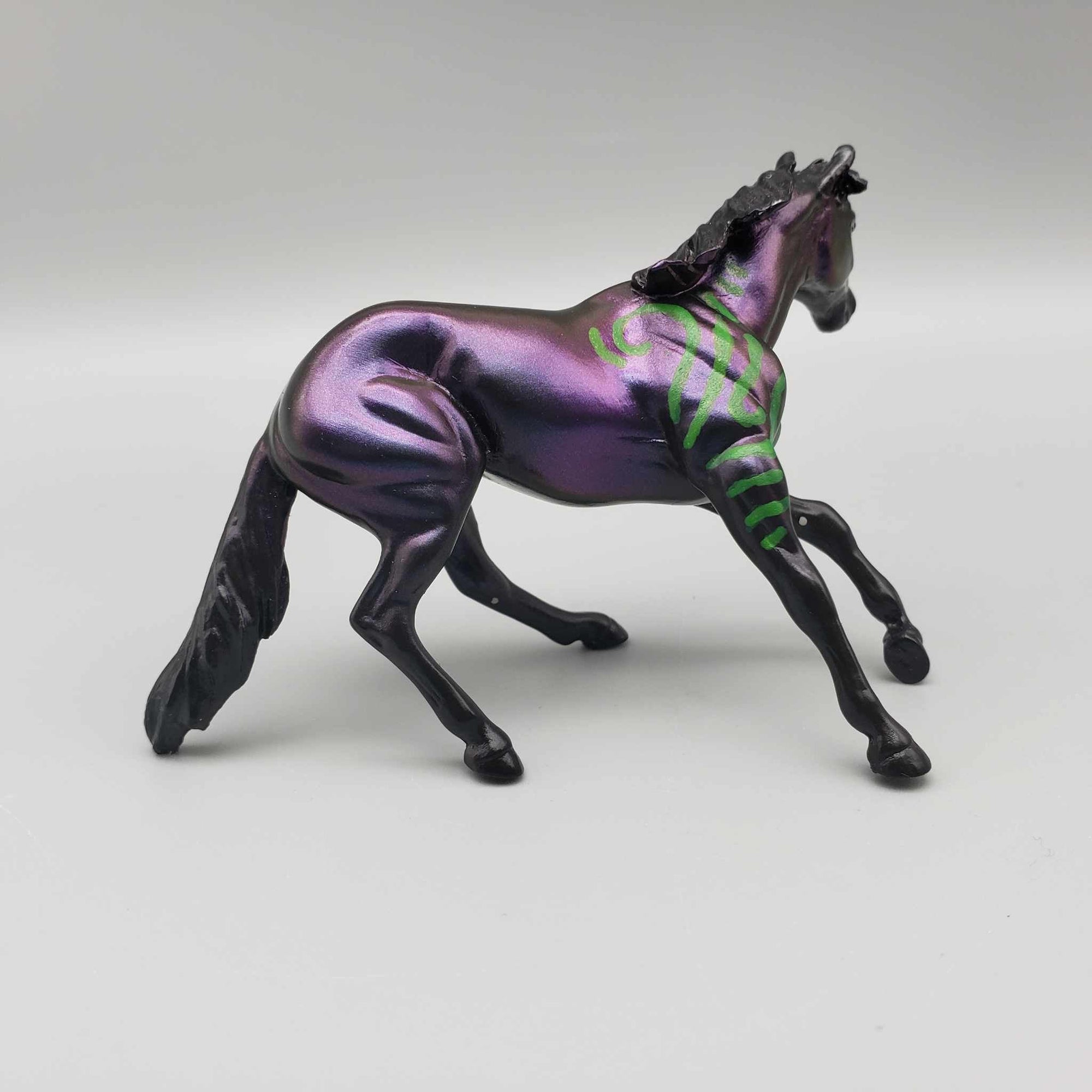 Agvox & Calf OOAK Colorshift Black Blacklight Reactive Cutter & Alien Calf Chip LE-30 By Jess Hamill Moonlight Madness 2023 MM23