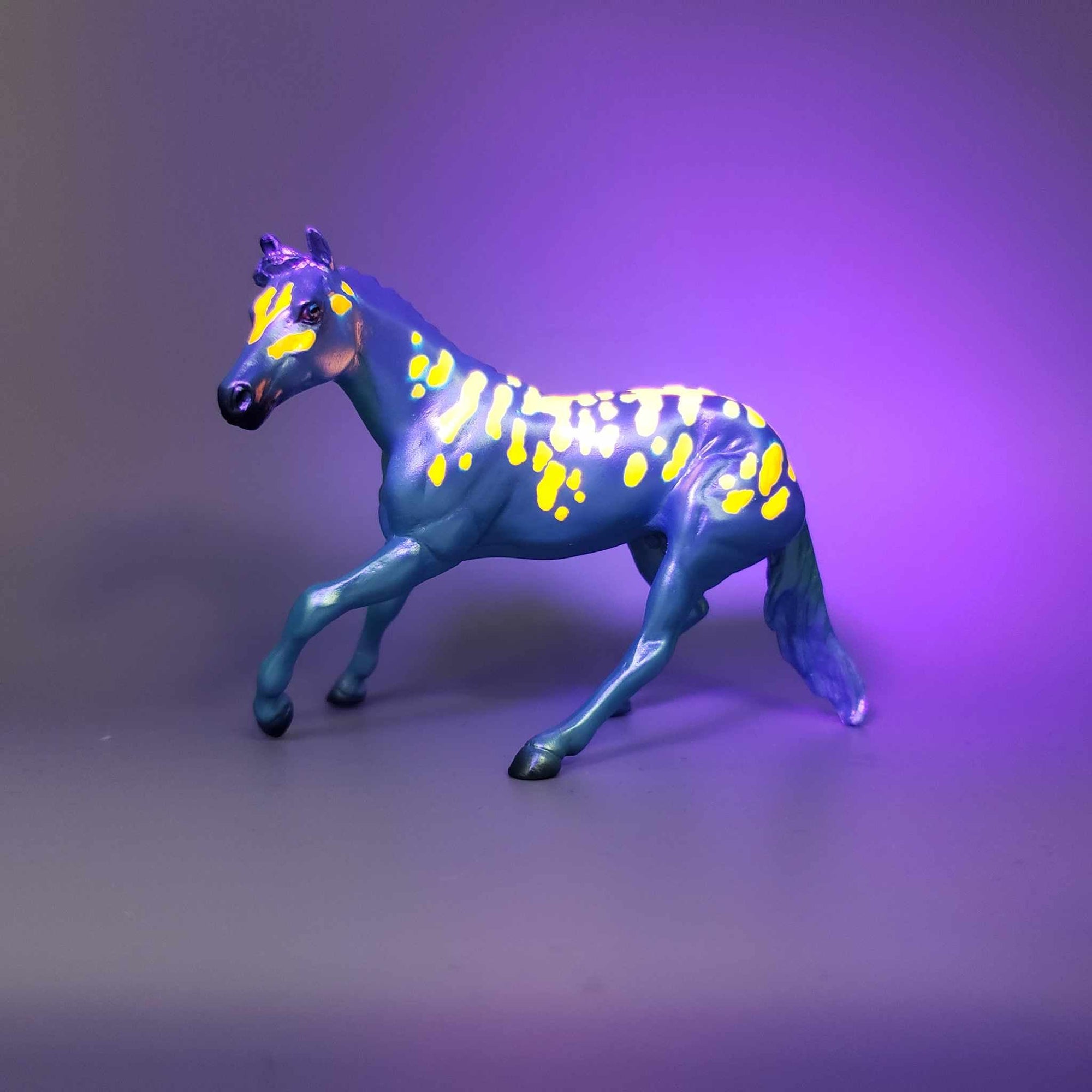 Uphi & Calf OOAK Neon Blue Blacklight Reactive Cutter & Alien Calf Chip LE-30 By Jess Hamill Moonlight Madness 2023 MM23