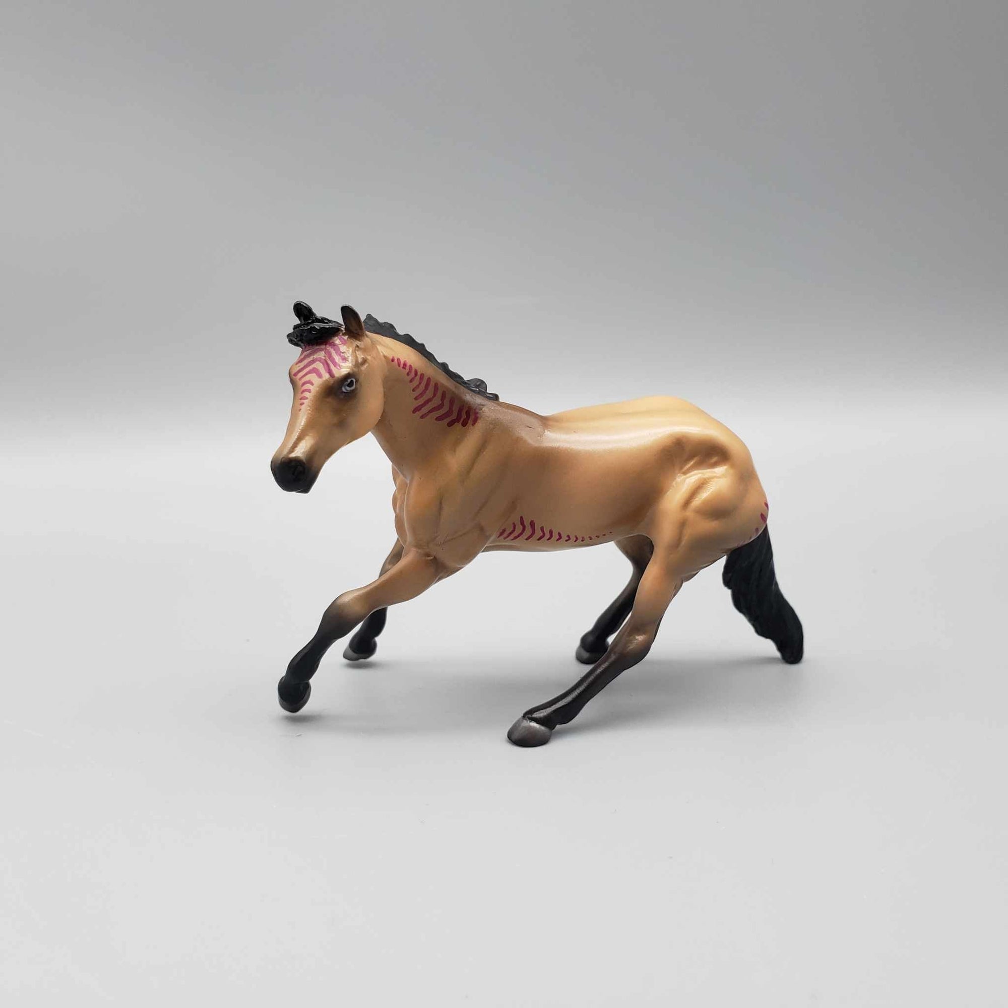 Echall & Calf OOAK Chestnut Blacklight Reactive Cutter & Alien Calf Chip LE-30 By Jess Hamill Moonlight Madness 2023 MM23