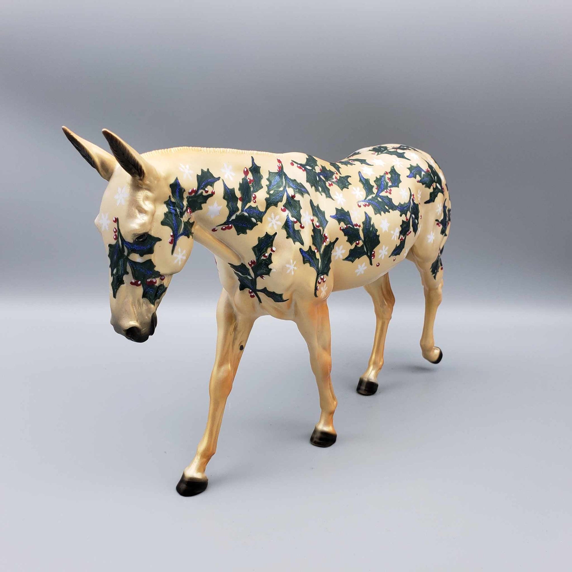 Golden Holly Wishes OOAK Gold Holly Berry Deco Mule By Dawn Quick Holiday Sale HS23