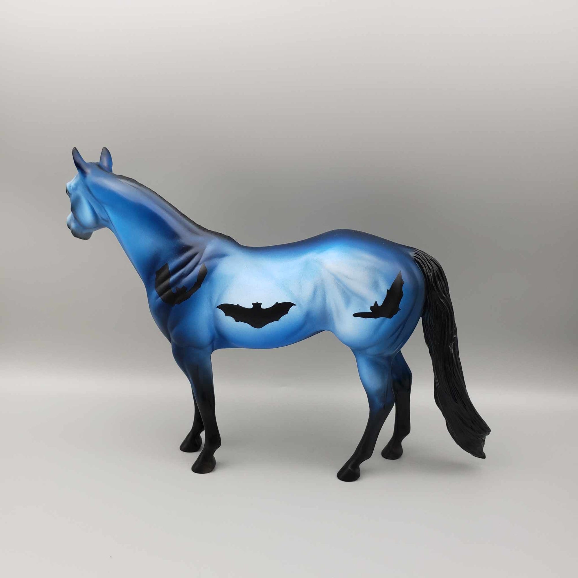 Gorog LE-18 (Bat Series) Halloween Deco Blue ISH By Dawn Quick Moonlight Madness 2023 MM23