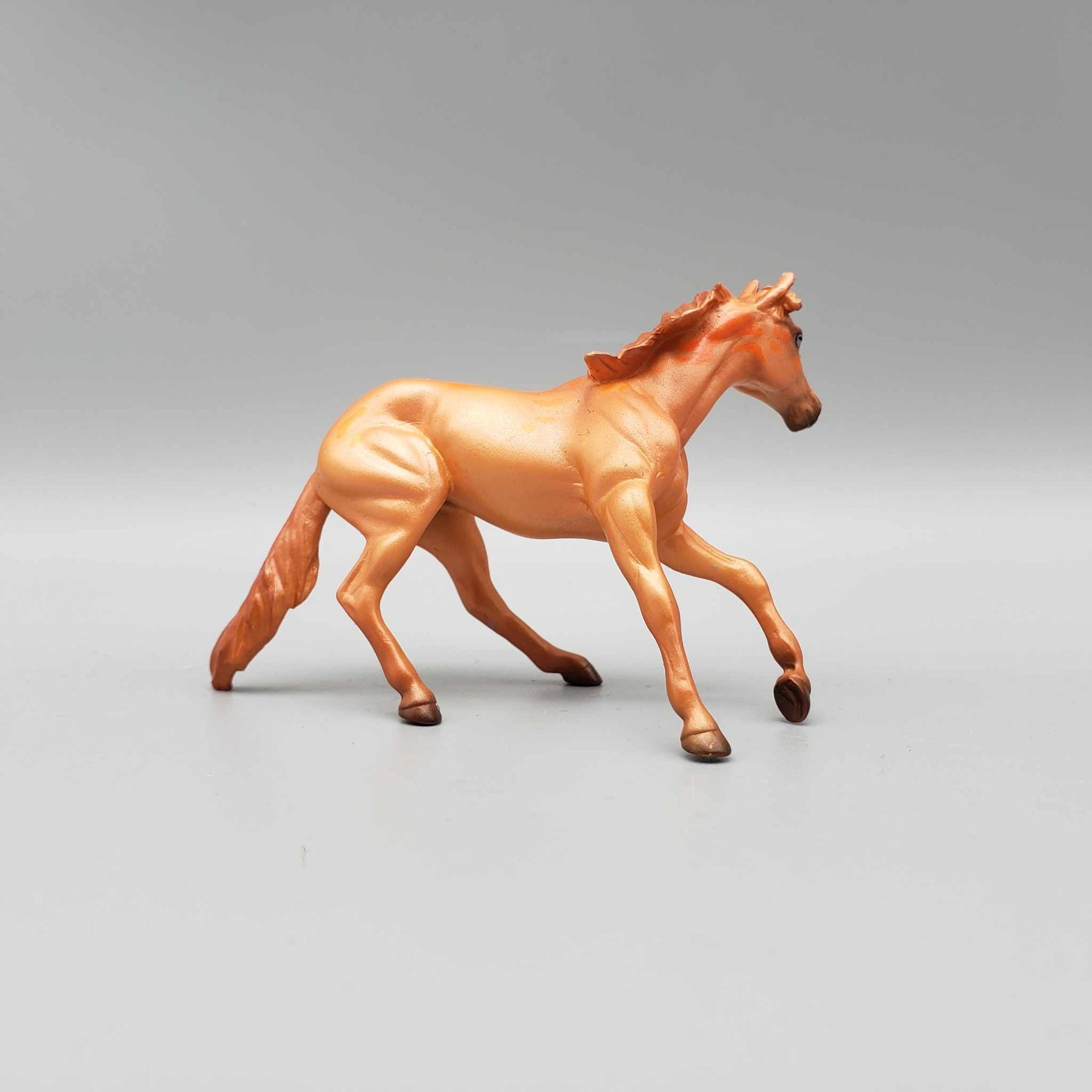 Kraunkrieks & Calf OOAK Orange Blacklight Reactive Cutter & Alien Calf Chip LE-30 By Jess Hamill Moonlight Madness 2023 MM23